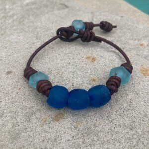 Leather bracelet with recycled glass beads